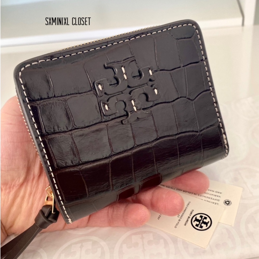 🌸NEW🌸❤️Tory Burch bifold wallet